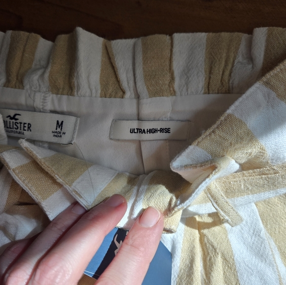 NWT Hollister high-waisted + crop tank - Picture 4 of 5